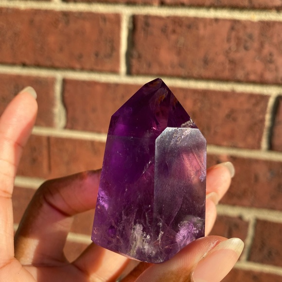 Amethyst Point - Picture 6 of 8